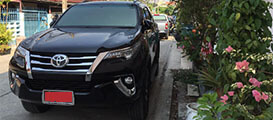 Transfer from airport of Suvarnabhumi to Bangkok and pattaya. Pattaya-Express. Stock of cars