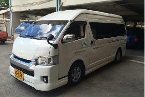 VAN Toyota Commuter